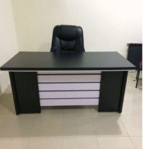 Thanh lý bàn giám đốc hộc liền 1m6