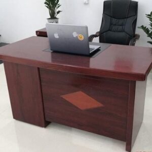 Thanh lý bàn trưởng phòng sơn PU 1m2 hộc liền